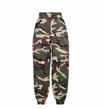 Load image into Gallery viewer, Loose Cargo Sweatpants - Secret Apparel
