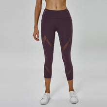 Load image into Gallery viewer, Cropped Fitness Leggings - Secret Apparel
