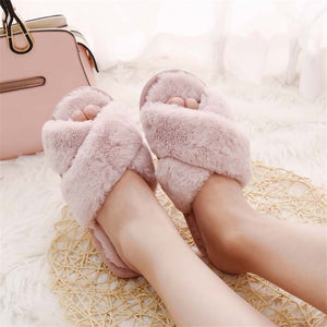 Faux Fur Warm Slippers - Secret Apparel