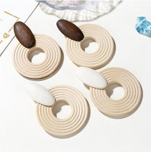 Load image into Gallery viewer, Wooden Round Earrings - Secret Apparel
