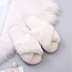 Faux Fur Warm Slippers - Secret Apparel