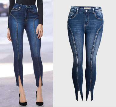 Mid rise slit leg jeans - Secret Apparel