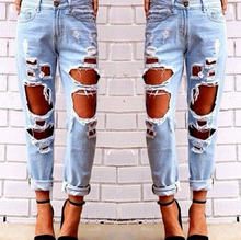 Load image into Gallery viewer, Ripped light denim jeans - Secret Apparel
