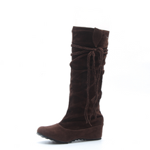 Load image into Gallery viewer, Knee High Snow Boots - Secret Apparel
