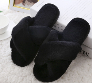 Faux Fur Warm Slippers - Secret Apparel