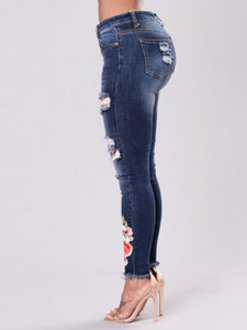 Distressed Embroidered Skinny Jeans - Secret Apparel