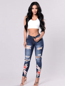 Distressed Embroidered Skinny Jeans - Secret Apparel