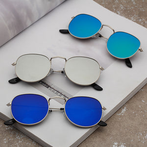 Metallic Frame Sunglasses - Secret Apparel