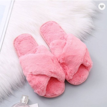 Load image into Gallery viewer, Faux Fur Warm Slippers - Secret Apparel
