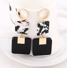 Load image into Gallery viewer, Square Wood Earrings - Secret Apparel
