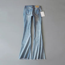 Load image into Gallery viewer, Vintage Wide Leg Jeans - Secret Apparel
