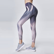 Load image into Gallery viewer, Geomerical print fitness leggings - Secret Apparel
