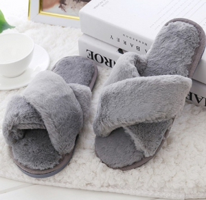 Faux Fur Warm Slippers - Secret Apparel