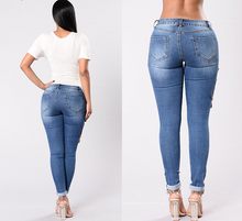 Load image into Gallery viewer, Rose Printed Ripped Jeans Pants - Secret Apparel
