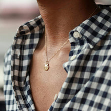 Load image into Gallery viewer, Alloy Shell Necklace - Secret Apparel
